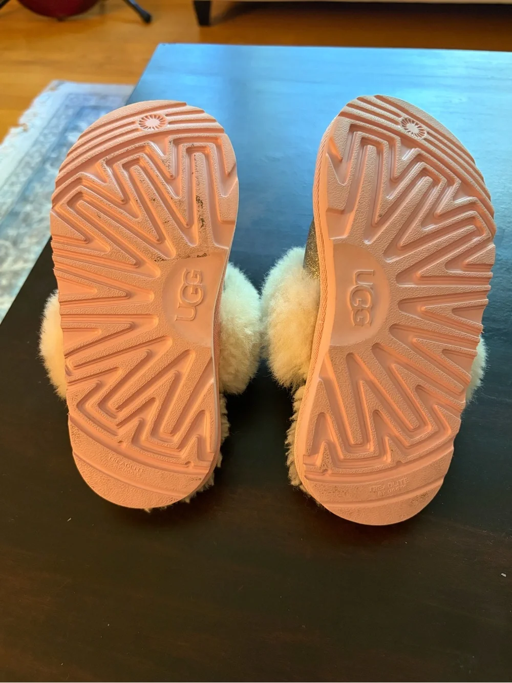 UGG Kids Fluff Glitter Slippers - Light Pink and Cream